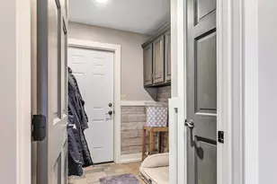 N61W14539 Brookside Dr, Menomonee Falls, WI 53051 - Photo 27