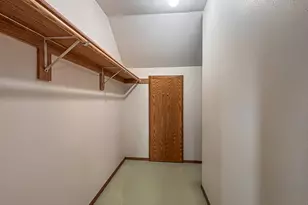 7236 S Hillendale Dr, Franklin, WI 53132 - Photo 19