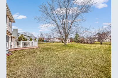 7236 S Hillendale Dr, Franklin, WI 53132 - Photo 37