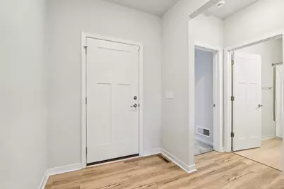 4329  19th St, Kenosha, WI 53144 - Photo 3