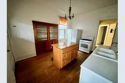 1682-1684 N Cass St, Milwaukee, WI 53202 - Photo 3