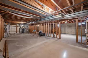 3127 Vinburn Rd, Bristol, WI 53590 - Photo 47