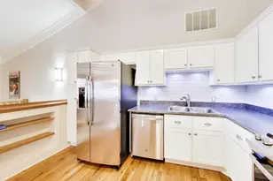 519 Bristol Oak Ct, Fontana, WI 53125 - Photo 21