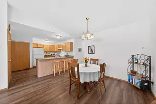 112 Market Square Dr, Wautoma, WI 54982 - Photo 7