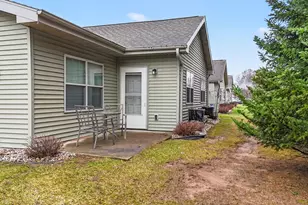 112 Market Square Dr, Wautoma, WI 54982 - Photo 79