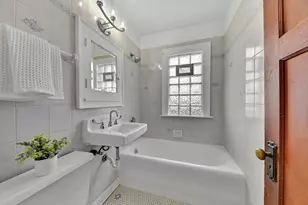 2866 N 52nd St, Milwaukee, WI 53210 - Photo 19