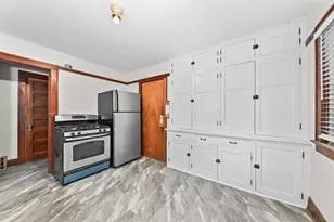 2866 N 52nd St, Milwaukee, WI 53210 - Photo 33