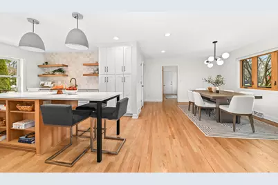 8330 W Meinecke Ave, Wauwatosa, WI 53213 - Photo 15