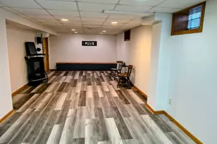 2420 S 62nd St, West Allis, WI 53219 - Photo 11