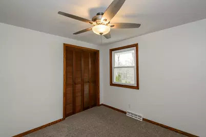 21300  Astolat Dr, Brookfield, WI 53045 - Photo 41