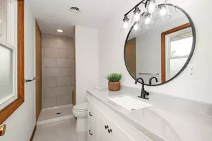 21300 Astolat Dr, Brookfield, WI 53045 - Photo 37