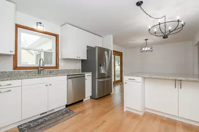 21300  Astolat Dr, Brookfield, WI 53045 - Photo 17