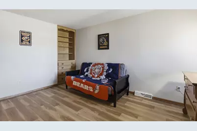 N80W17455  Robin Cir, Menomonee Falls, WI 53051 - Photo 21