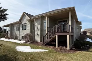 6837 W Greyhawk Ct, Franklin, WI 53132 - Photo 7