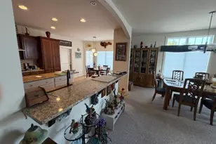 6837 W Greyhawk Ct, Franklin, WI 53132 - Photo 15