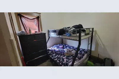 2873 N 34th St #2875, Milwaukee, WI 53210 - Photo 11