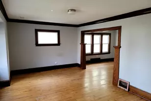 3827 N 24th Pl, Milwaukee, WI 53206 - Photo 3