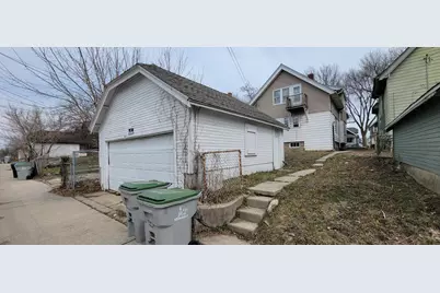 3827 N 24th Pl #A, Milwaukee, WI 53206 - Photo 15