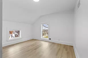 120 N Park Pl, Plymouth, WI 53073 - Photo 11