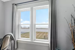 2834 Memorial Dr, Two Rivers, WI 54241 - Photo 23