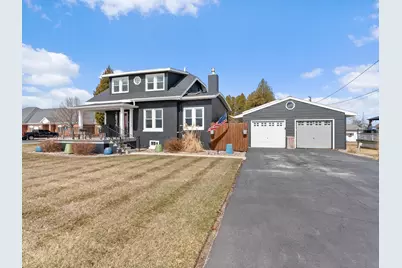 2834  Memorial Dr, Two Rivers, WI 54241 - Photo 1