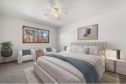 710  St Paul Dr, Slinger, WI 53086 - Photo 9