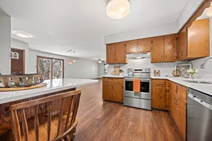 710 St Paul Dr, Slinger, WI 53086 - Photo 3