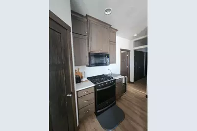 124  Fox Trl, Hilbert, WI 54129 - Photo 7