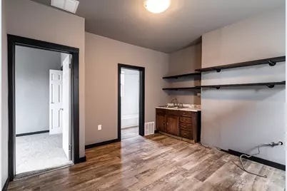 3127 W Garfield Ave #3129, Milwaukee, WI 53208 - Photo 3