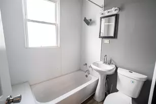 3127 W Garfield Ave, Milwaukee, WI 53208 - Photo 19