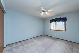 9950 11th Ave, Pleasant Prairie, WI 53158 - Photo 13