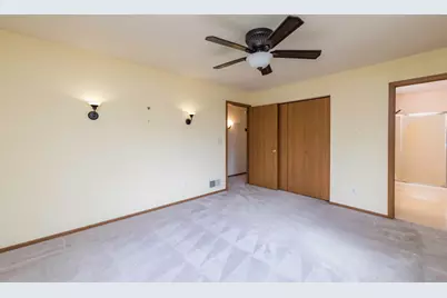 9950  11th Ave, Pleasant Prairie, WI 53158 - Photo 15