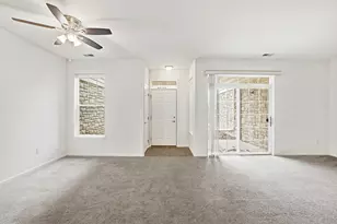 N16W26521 Meadowgrass Cir, Pewaukee, WI 53072 - Photo 5