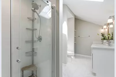 1633 W Eleanor Pl, Mequon, WI 53092 - Photo 31