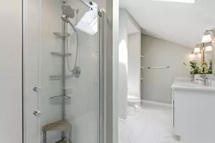 1633 W Eleanor Pl, Mequon, WI 53092 - Photo 31