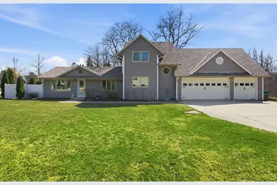 1633 W Eleanor Pl, Mequon, WI 53092 - Photo 1