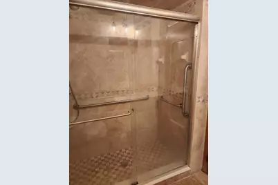 725  Sydney Dr, Racine, WI 53402 - Photo 9