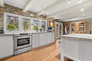 N79W12961 Fond du Lac Ave, Menomonee Falls, WI 53051 - Photo 9