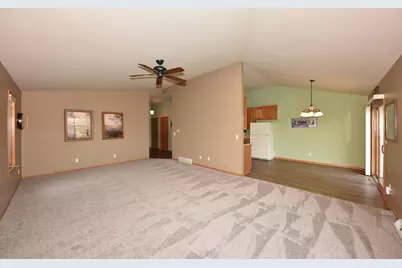 309  La Roche Ln, Belgium, WI 53004 - Photo 9