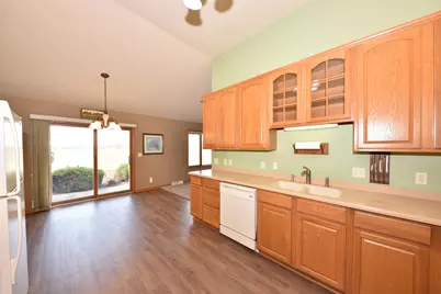 309  La Roche Ln, Belgium, WI 53004 - Photo 15