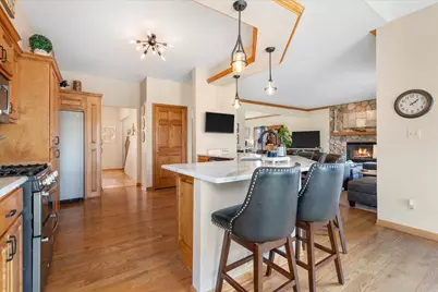 N66W13490  Crestwood Dr, Menomonee Falls, WI 53051 - Photo 15