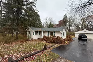 26738 Long Lake Rd, Racine, WI 53185 - Photo 1