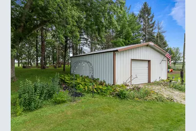 2211  Sheridan Springs Rd, Lyons, WI 53105 - Photo 29