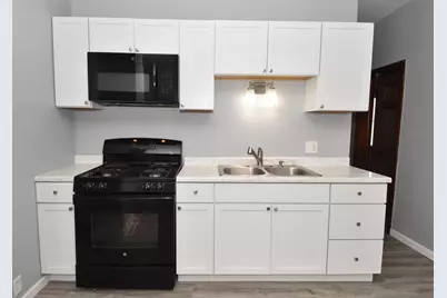 3209  Charles St, Racine, WI 53402 - Photo 11