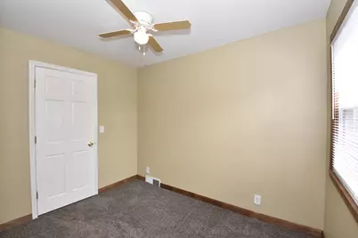 3209  Charles St, Racine, WI 53402 - Photo 21