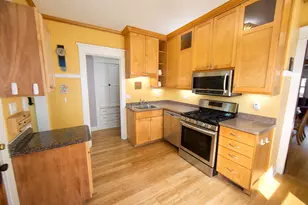3929 N Maryland Ave, Shorewood, WI 53211 - Photo 23