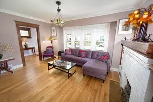 3929 N Maryland Ave, Shorewood, WI 53211 - Photo 9
