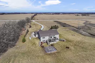 21229 Plank Rd, Racine, WI 53139 - Photo 41