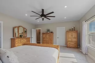 21229 Plank Rd, Racine, WI 53139 - Photo 17