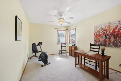 6403 W Spokane St, Milwaukee, WI 53223 - Photo 9